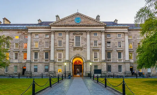 Study in Ireland for Pakistani students — students in Galway